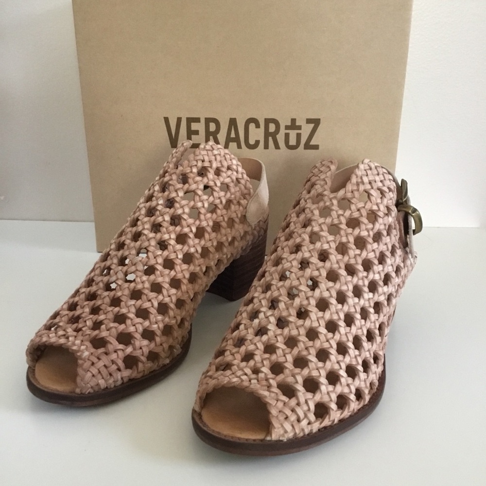 NEW Women’s Vera Cruz Honey Hive Sandals - Size 10 - Picture 5 of 10